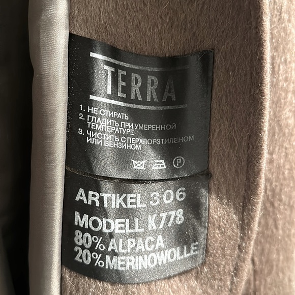 Vintage Jacket - Picture 3 of 6